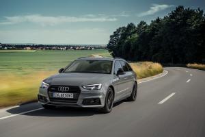 2017 Audi A4 Avant 3.0 TDI Quattro S-Line Black Edition